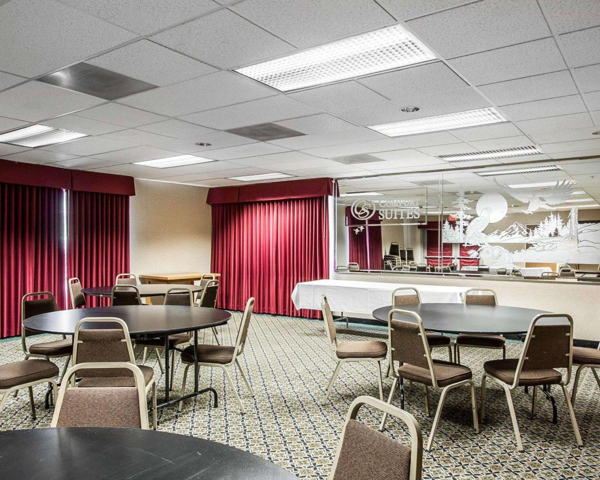 Comfort Suites Clackamas Zewnętrze zdjęcie